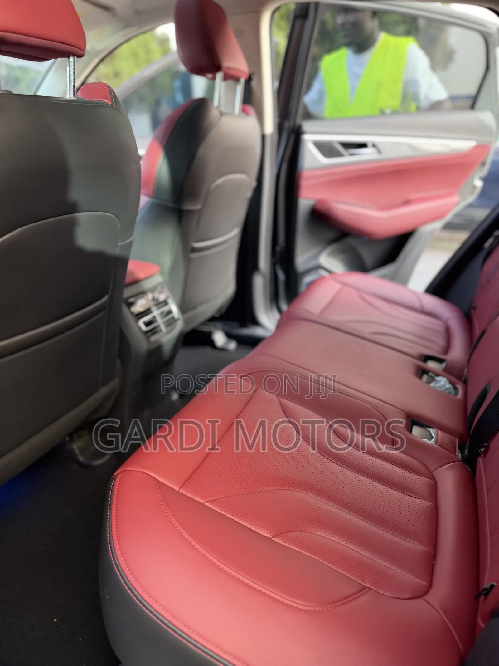 Jetour X70 Plus 2023 Silver