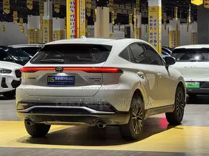 Toyota Venza 2022 White