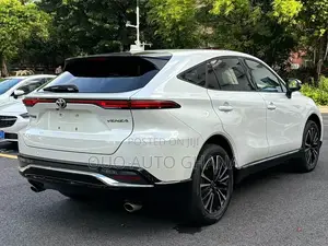 Toyota Venza 2023 White
