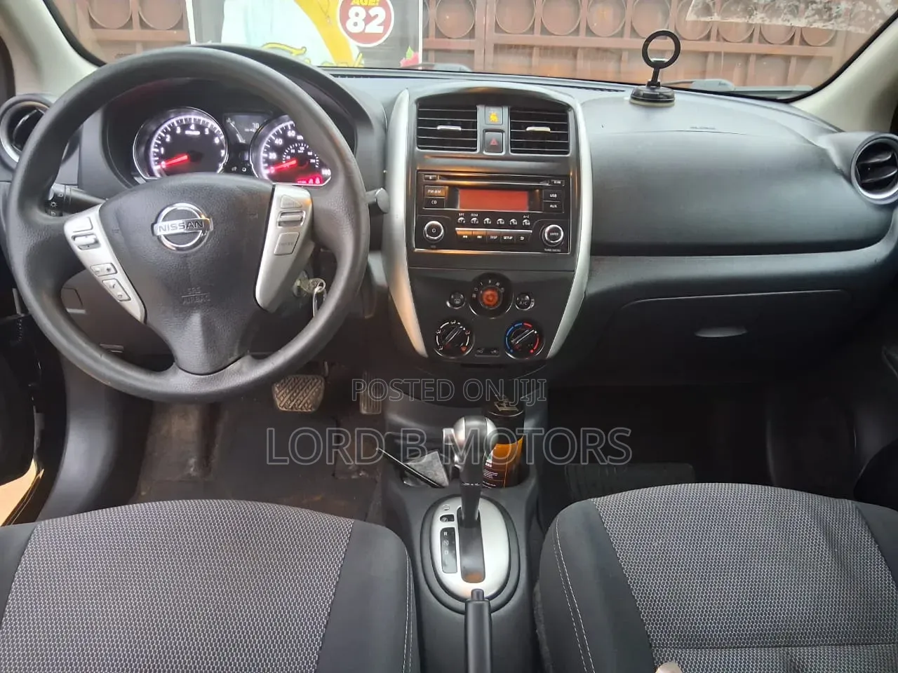 Nissan Versa 2017 Black