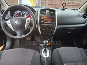 Nissan Versa 2017 Black
