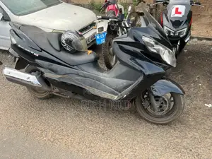 Suzuki 2026 Black