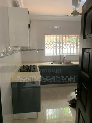 Furnished 7bdrm House in 7 Bedroom Self, Tema Metropolitan for rent