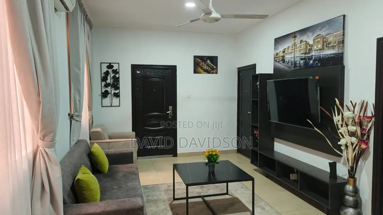 Furnished 7bdrm House in 7 Bedroom Self, Tema Metropolitan for rent