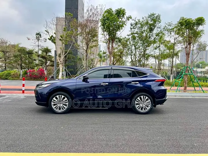 Toyota Harrier 2022 Blue