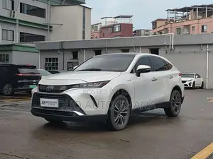 Toyota Harrier 2023 White