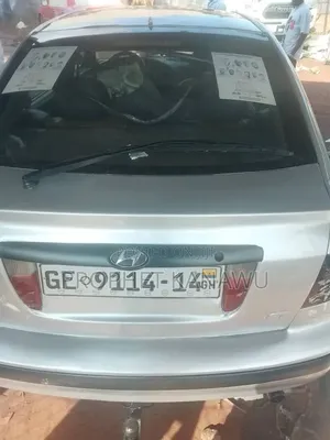 Hyundai Accent 2010 Silver