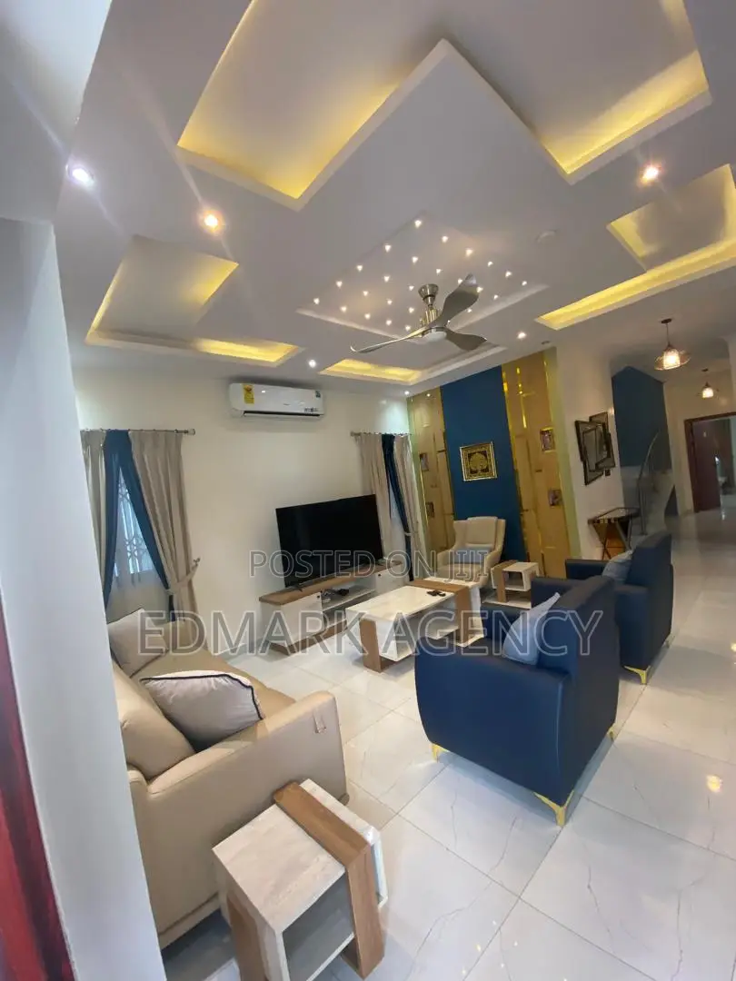 4bdrm House in Westlands, Police Station for sale