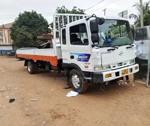 Hyundai Mega Cargo 2005 White