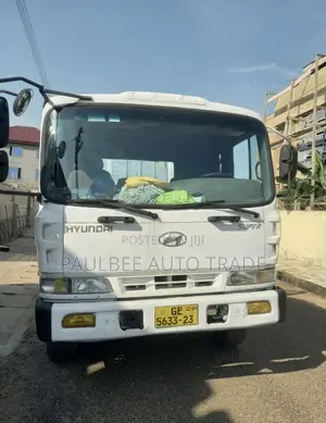 Hyundai Mega Cargo 2005 White