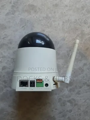 D-Link DCS-5222L HD Pan Tilt Day/Night Network Camera