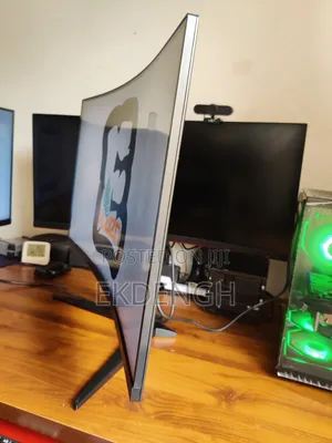 AOC CQ32G1 144Hz 1800R Curved | Dead Pixel at Top-Right Corner