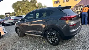 Hyundai Tucson Sport AWD 2020 Gray
