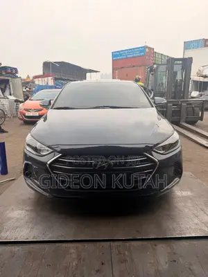Hyundai Avante 2017 Blue