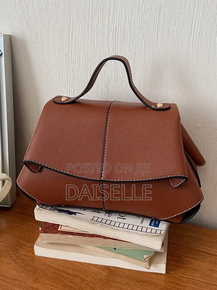 French Niche Smile Bag