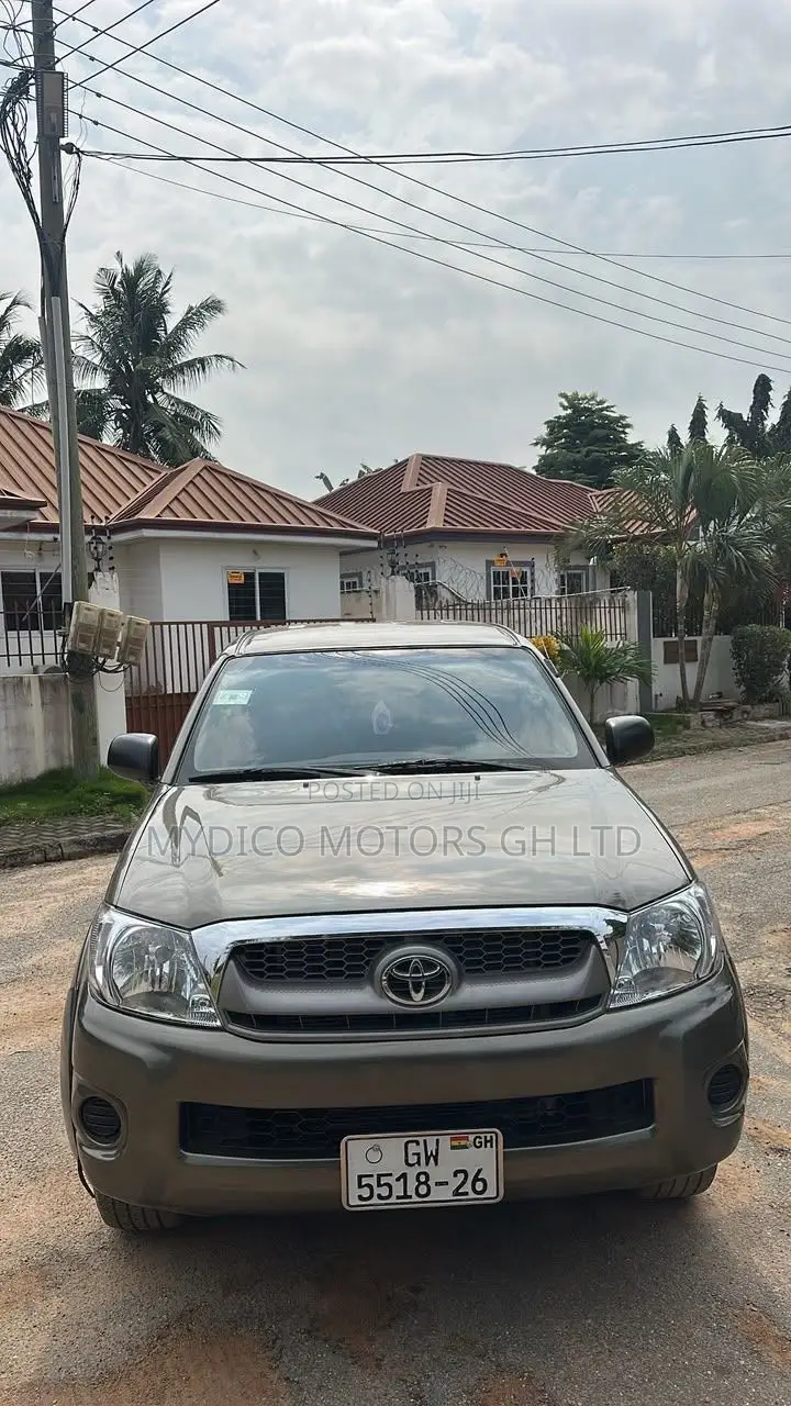 Toyota Hilux 2.7 VVT-i 4X4 SRX 2010 Gray