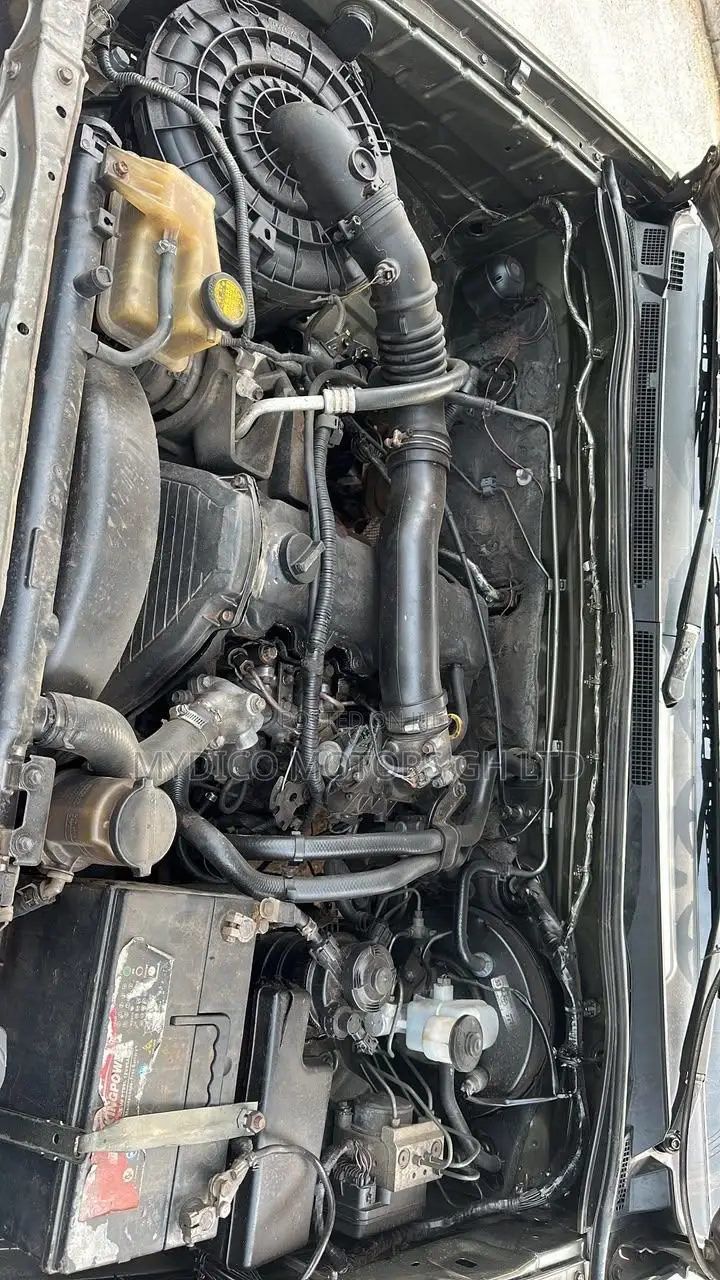 Toyota Hilux 2.7 VVT-i 4X4 SRX 2010 Gray