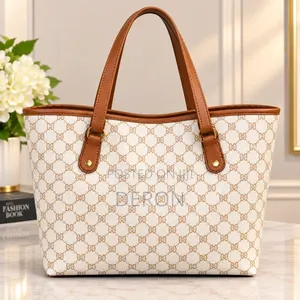 Elegant Ladies Designer Tote Bag With Matching Clutch – Brown Cream