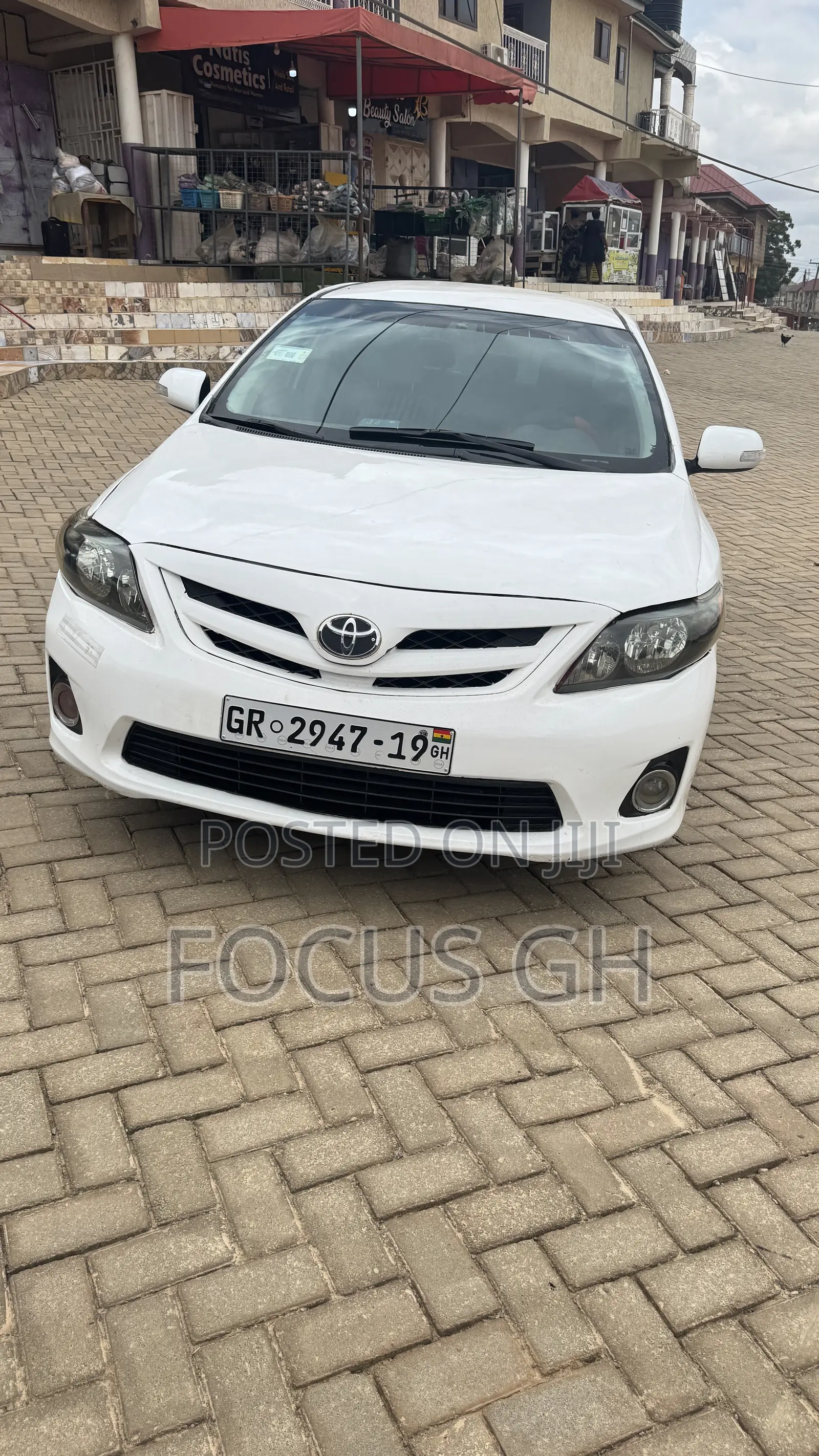 Toyota Corolla LE 4dr Sedan (1.8L 4cyl 4A) 2010 White