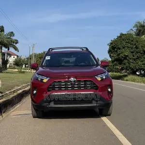 Toyota RAV4 XLE Premium AWD 2023 Red