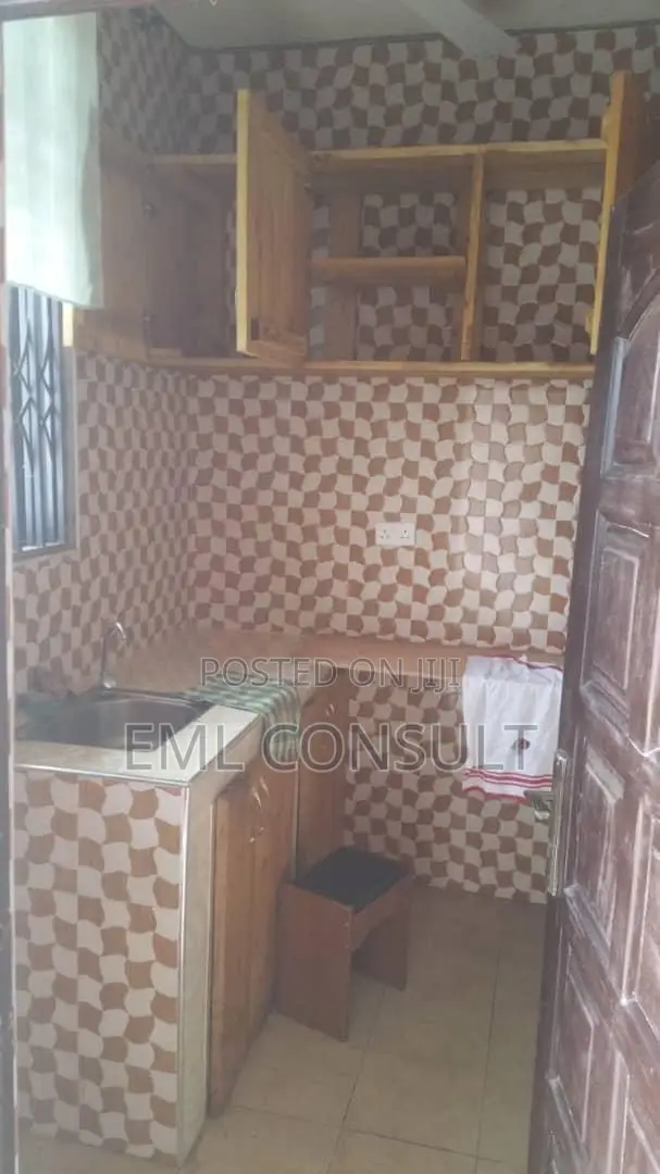1bdrm Apartment in Tseaddo for rent