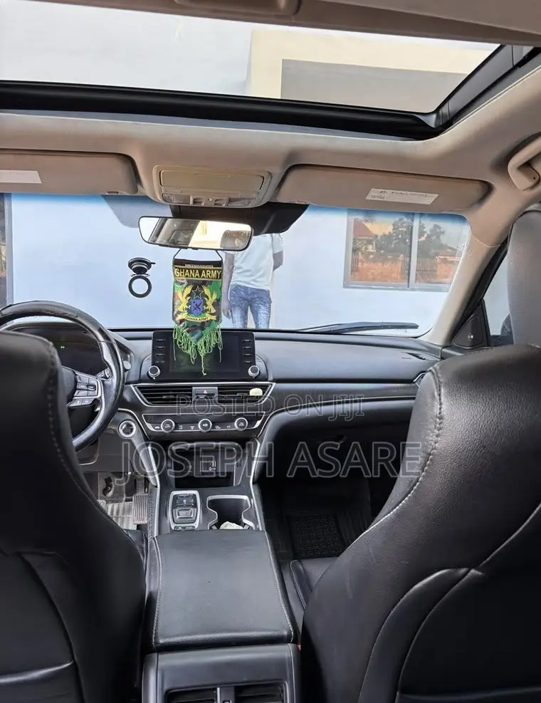 Honda Accord Touring 2.0T 2018