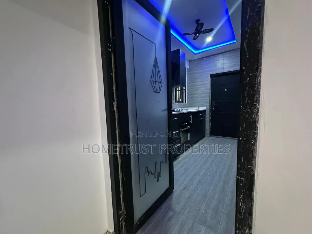 5bdrm Duplex in Pokuase Mayera for rent