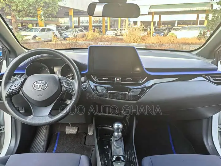 Toyota C-HR 2018 White