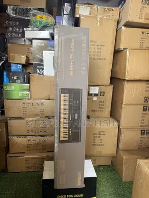 Yamaha PSR E483 61-Keys Keyboard [Free Bag]