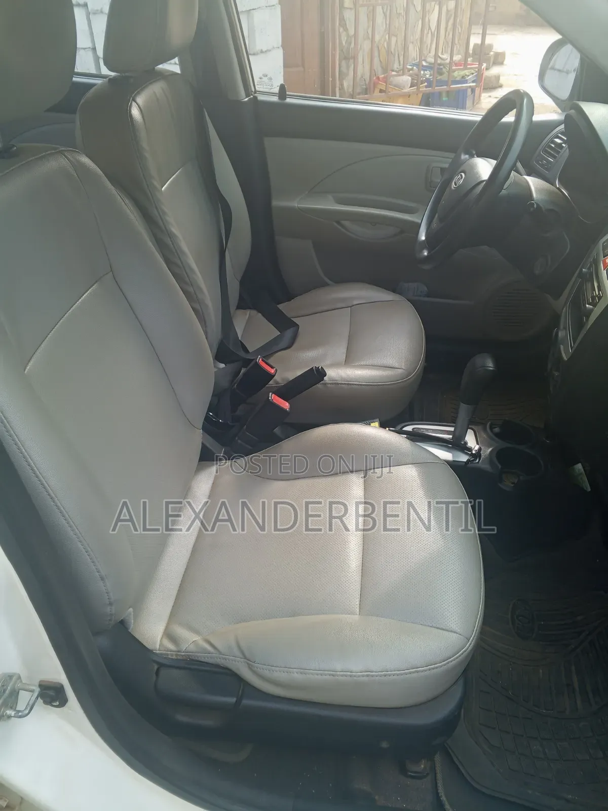 Kia Morning 2010 White