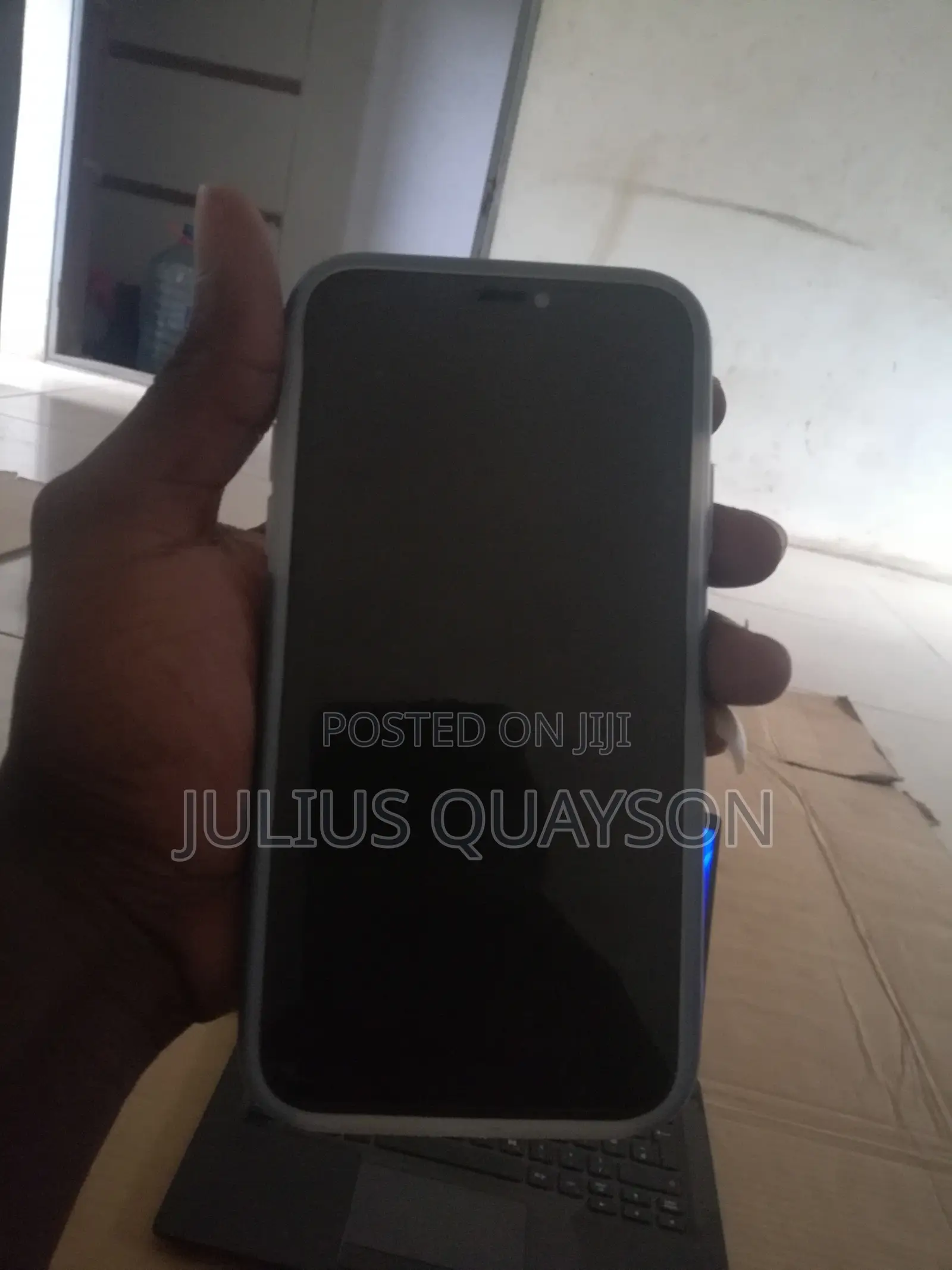 Apple iPhone 11 64 GB Black
