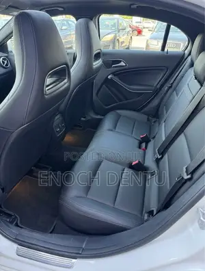 Mercedes-Benz CLA-Class 2018 White