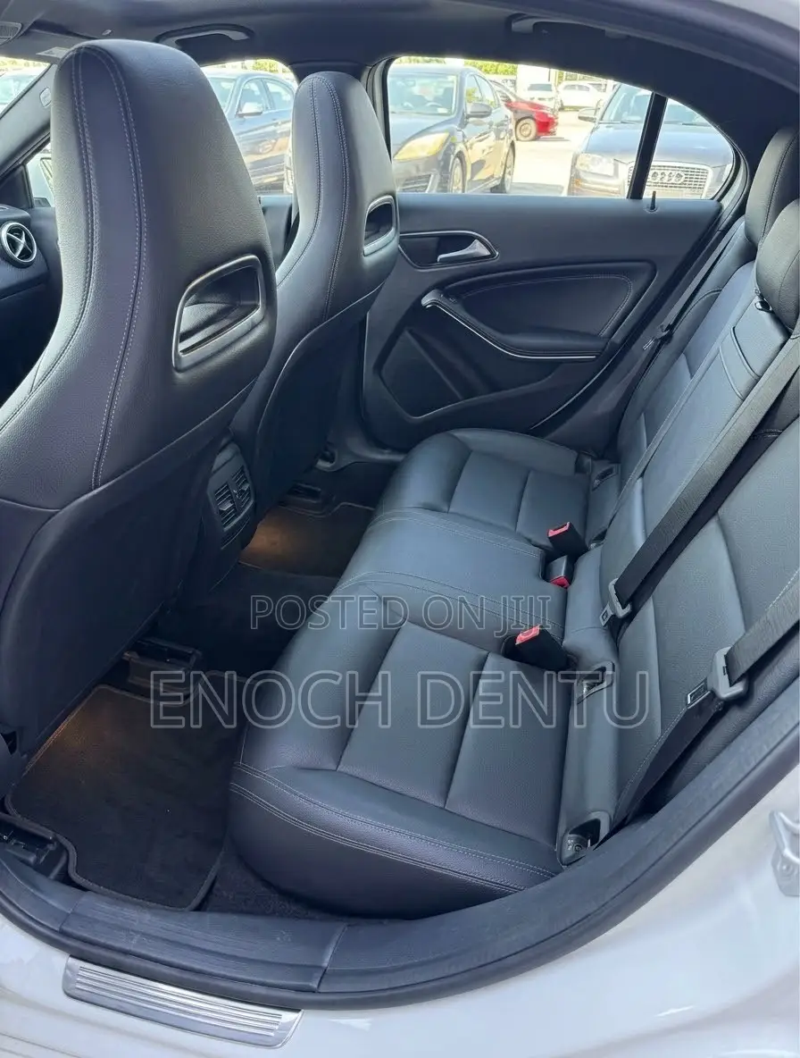 Mercedes-Benz CLA-Class 2018 White