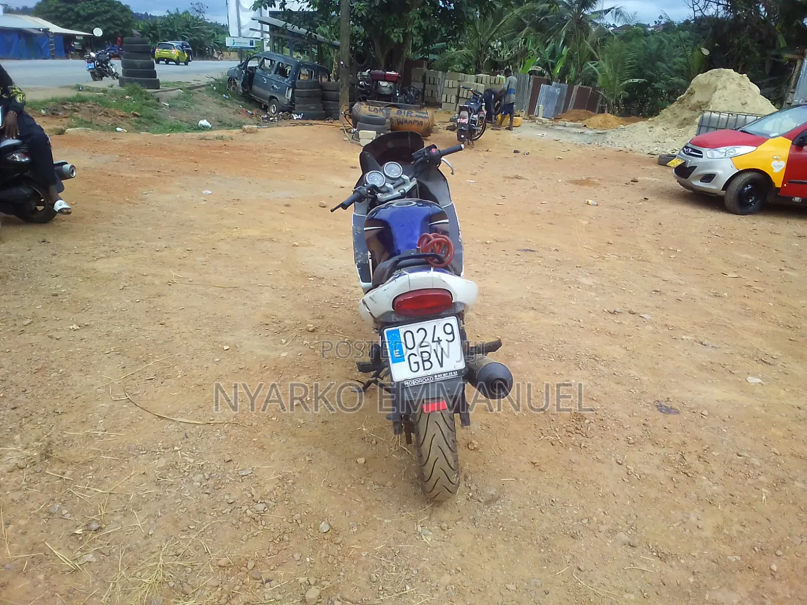 Suzuki GSR 2015 Blue