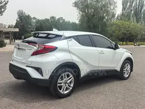 Toyota C-HR 2023 White