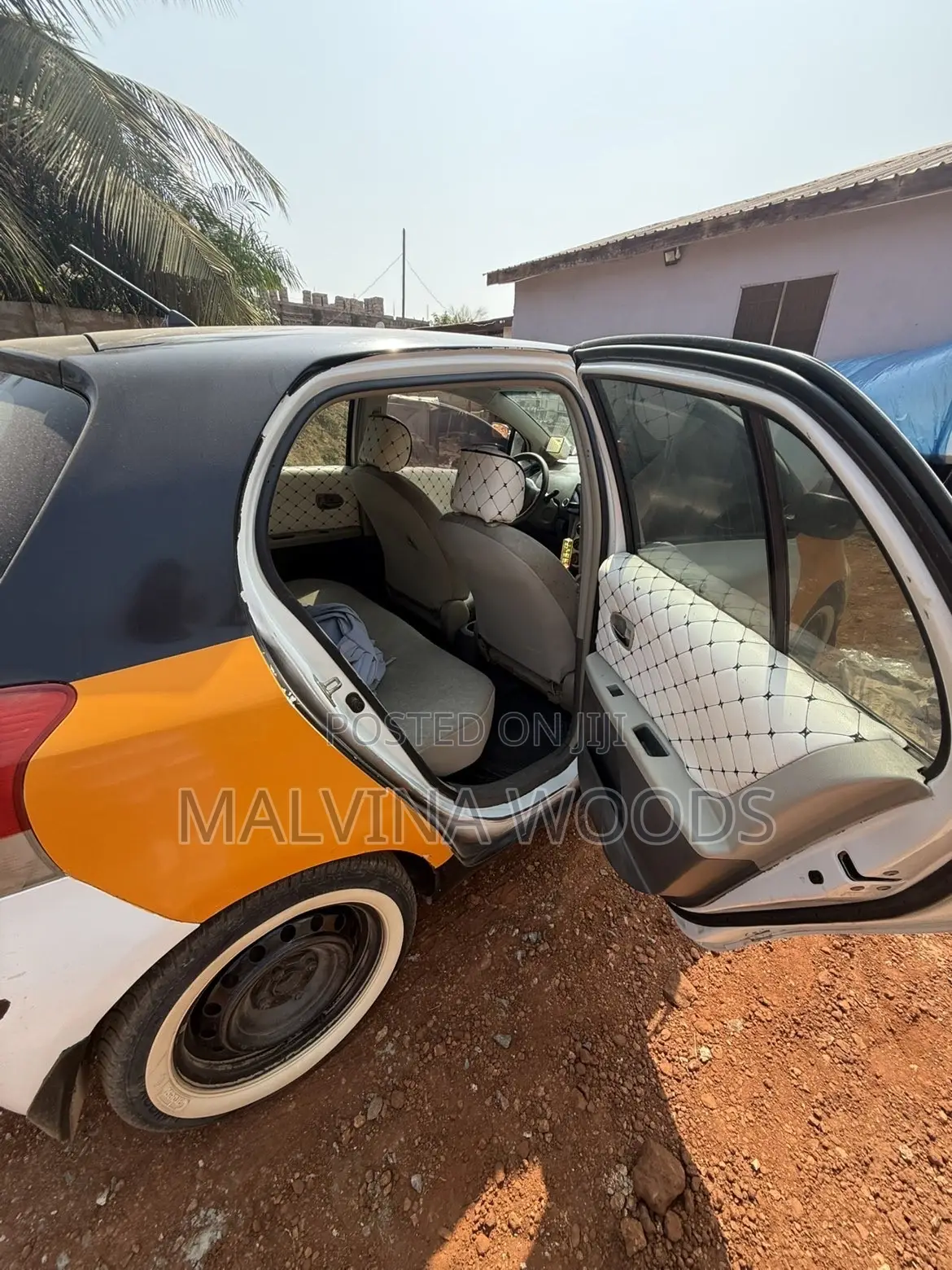 Toyota Vitz 2009 White