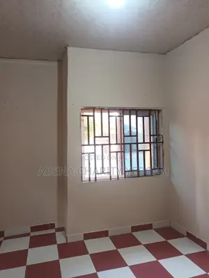 2bdrm House in West Hills Mall Area for rent