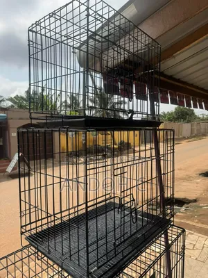 Metalic Dog Cage Medium