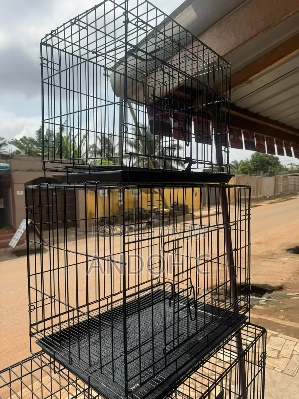 Metalic Dog Cage Medium