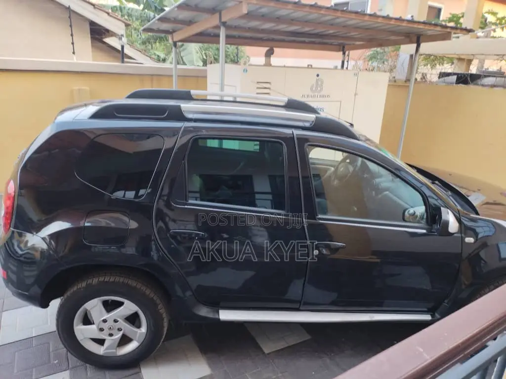 Renault Duster 2013 Black