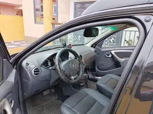 Renault Duster 2013 Black