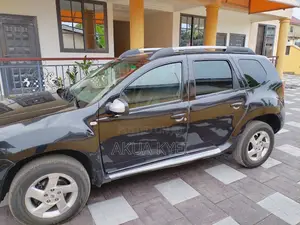 Renault Duster 2013 Black