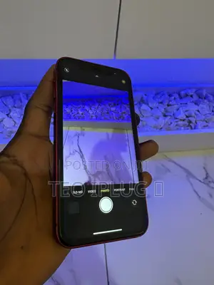 New Apple iPhone XR 128 GB Red