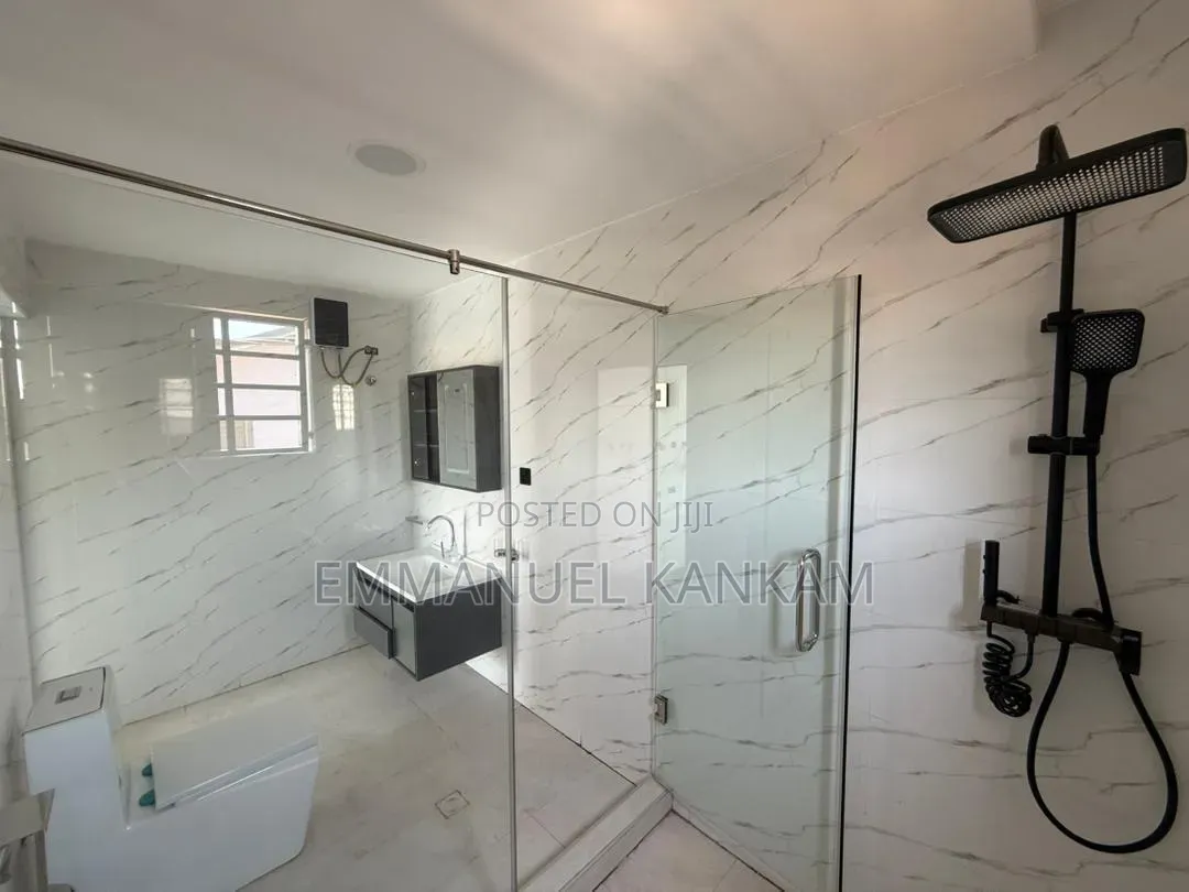 4bdrm House in Baatsona Total for sale
