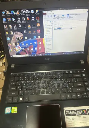 Laptop Acer Aspire 14 8GB Intel Core i7 HDD 1T