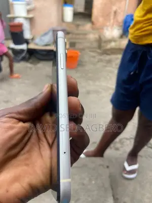 Apple iPhone 11 128 GB White