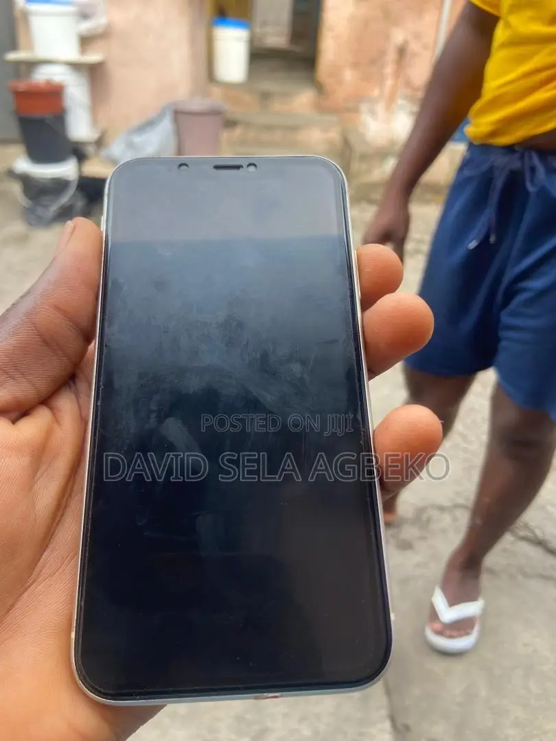 Apple iPhone 11 128 GB White