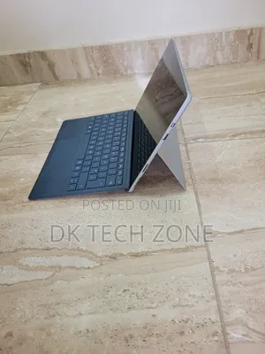 Laptop Microsoft Surface Pro (2017) 8GB Intel Core i5 SSD 256GB