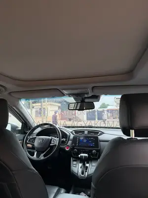 Honda CR-V Touring AWD 2019 White