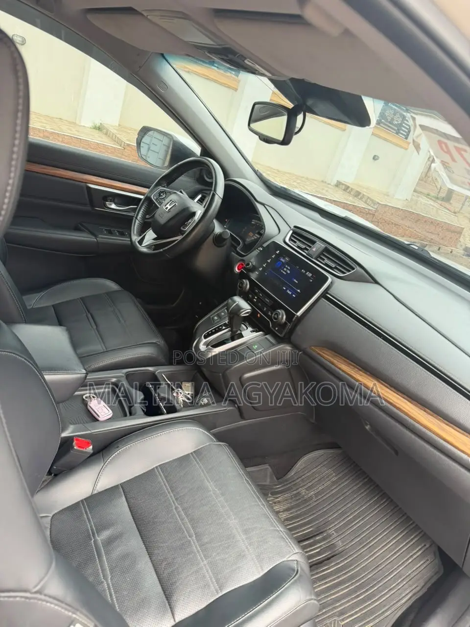 Honda CR-V Touring AWD 2019 White